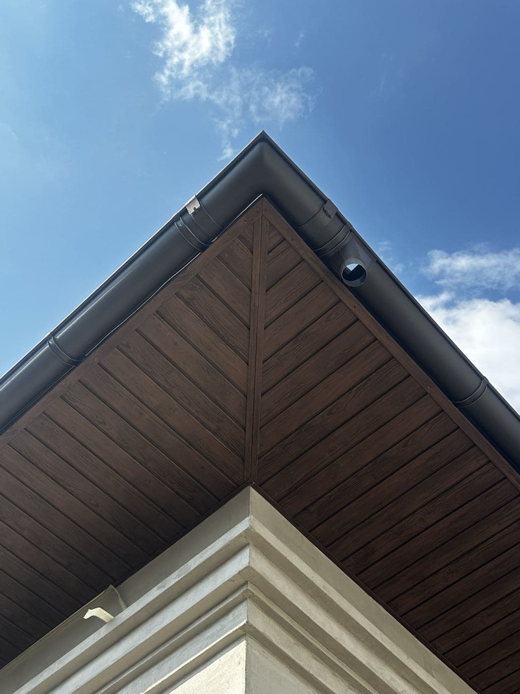 Soffit metalic Imperlux montat — lucrare reală 14