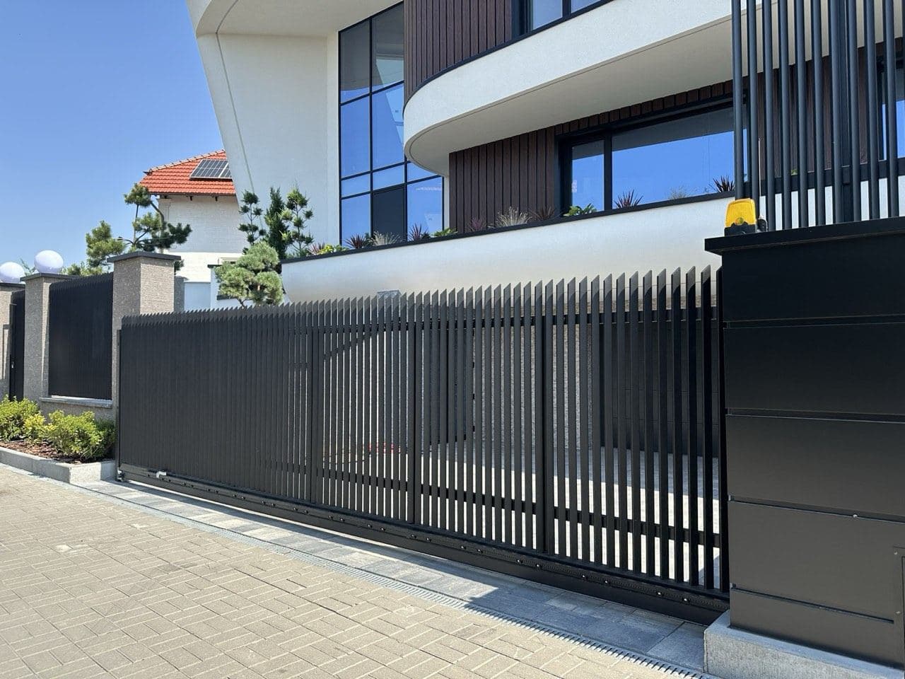 Gard vertical premium — fotografie 10